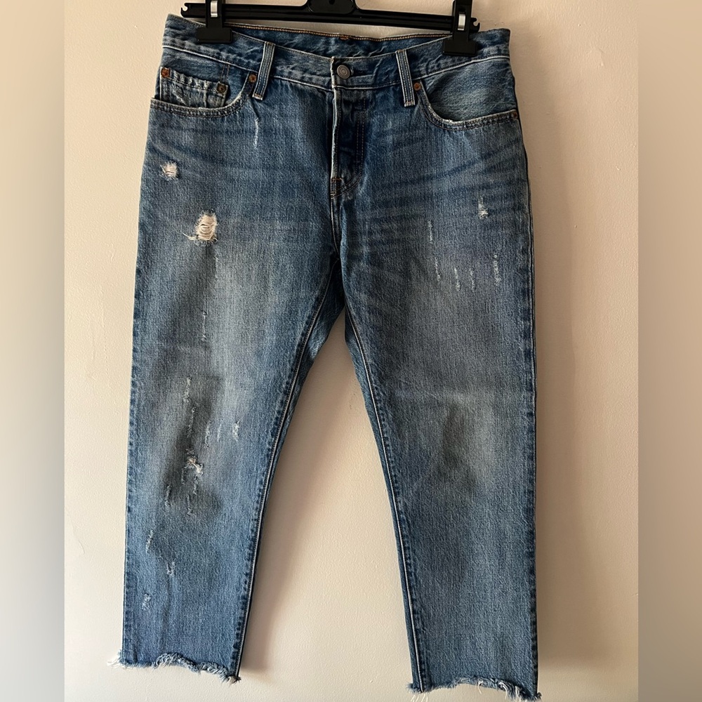 Levi’s 501s size 28 /32 length